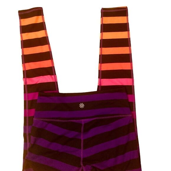 Athleta Striped high-rise leggings - Picture 9 of 9
